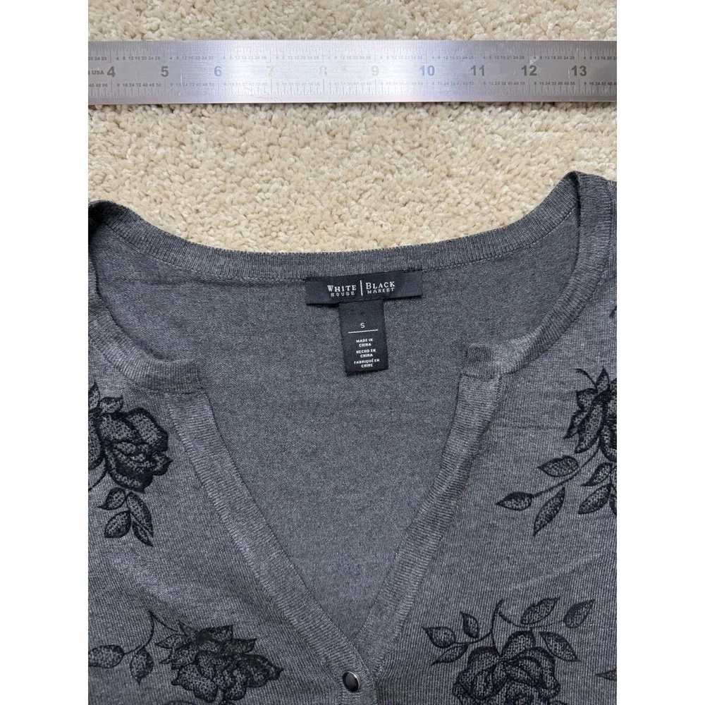 White House Black Market Gray Floral Embroidered Button Front Cardigan Small